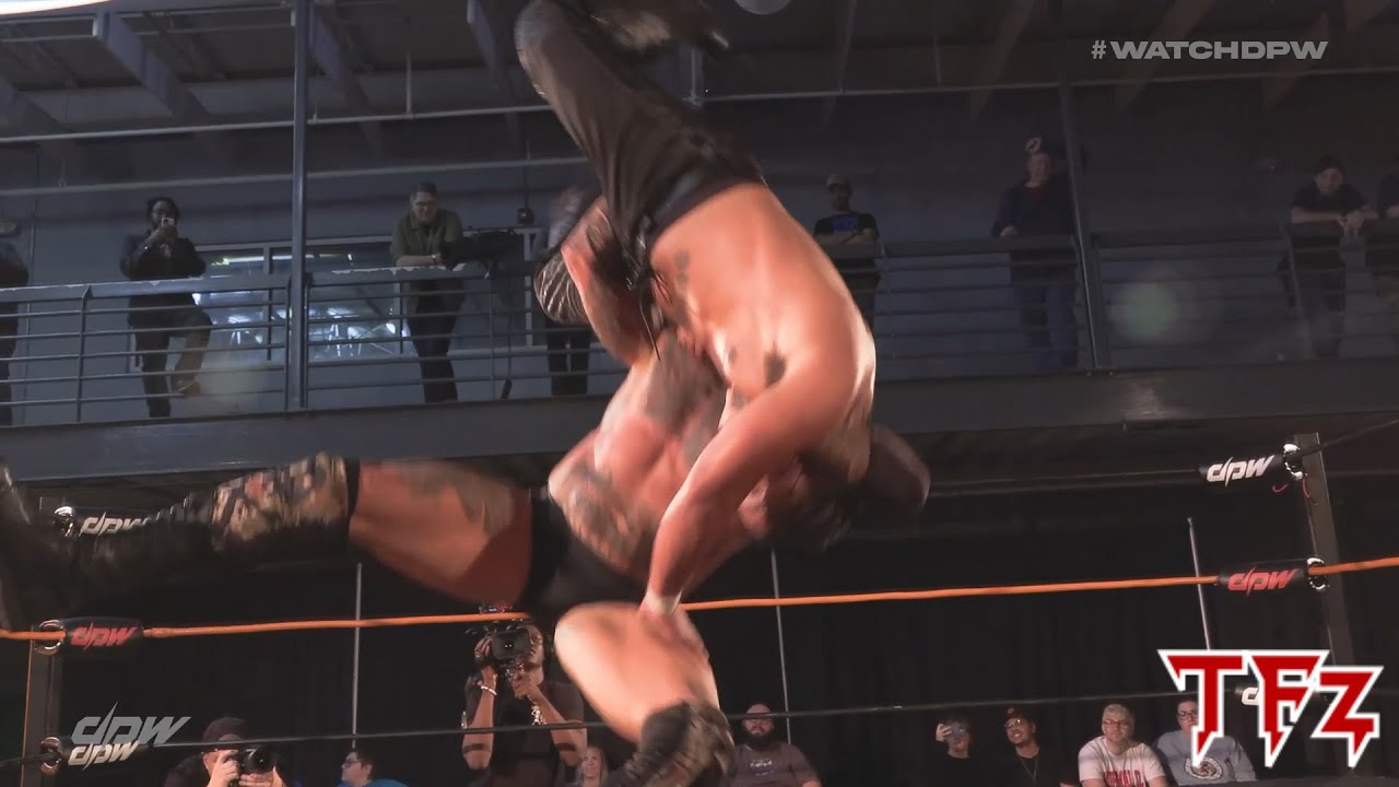 Erick Stevens hits the Sarasota Screwdriver