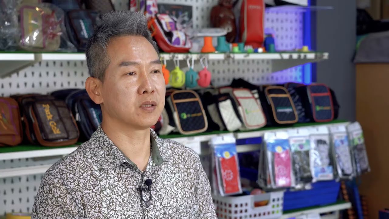 파크골프 산업의 첨병…류훈 대표의 좋은 파크골프채란?