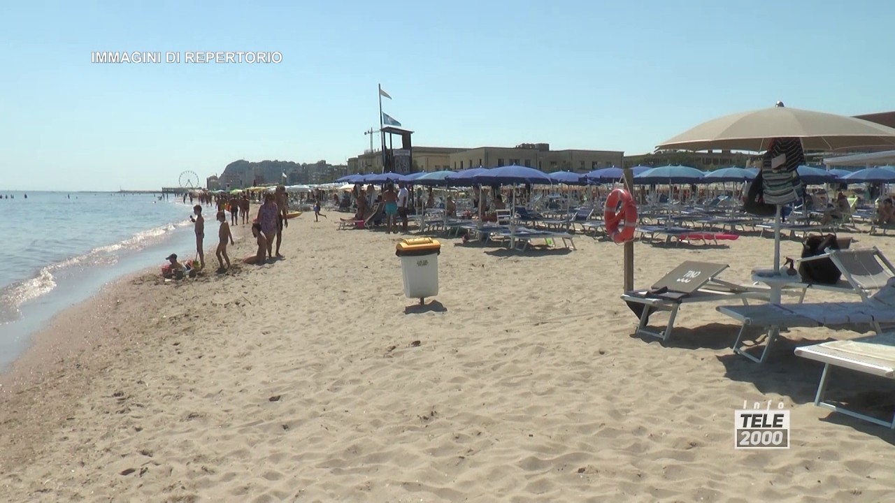 Pesaro, dal 1 aprile stop alle sigarette in spiaggia