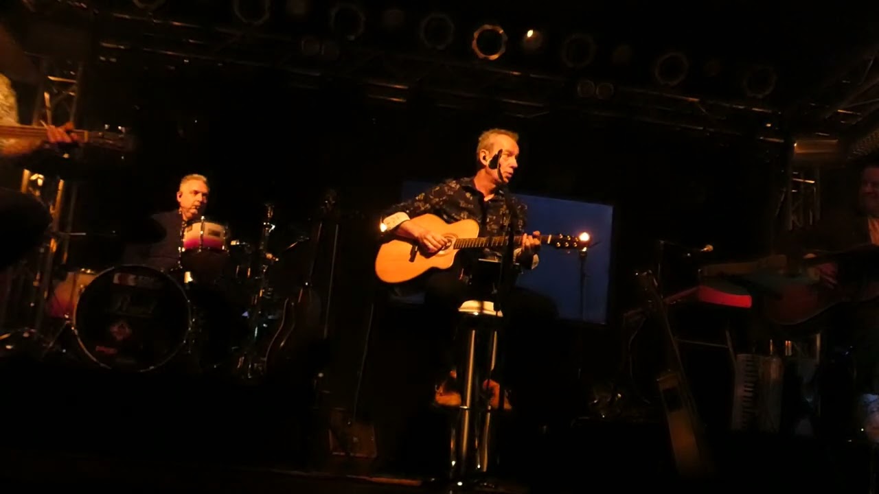 Rockhaus live akustisch - Blutrot mit Intro