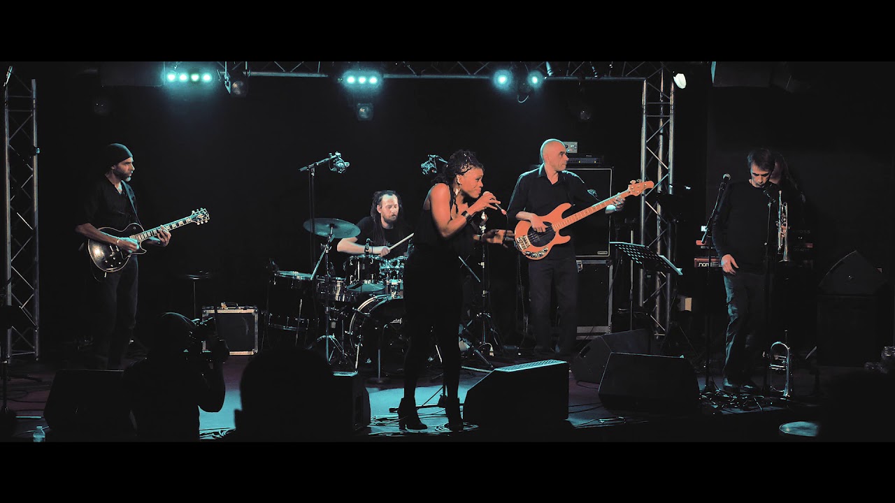 Olivia Flowers - Heavy Load (Live in Paris)