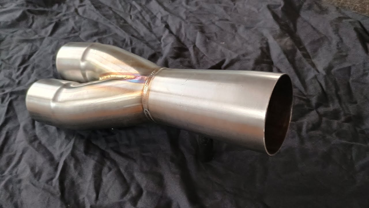 EXHAUST FABRICATION - 2-1 COLLECTOR WITH MERGE CONE