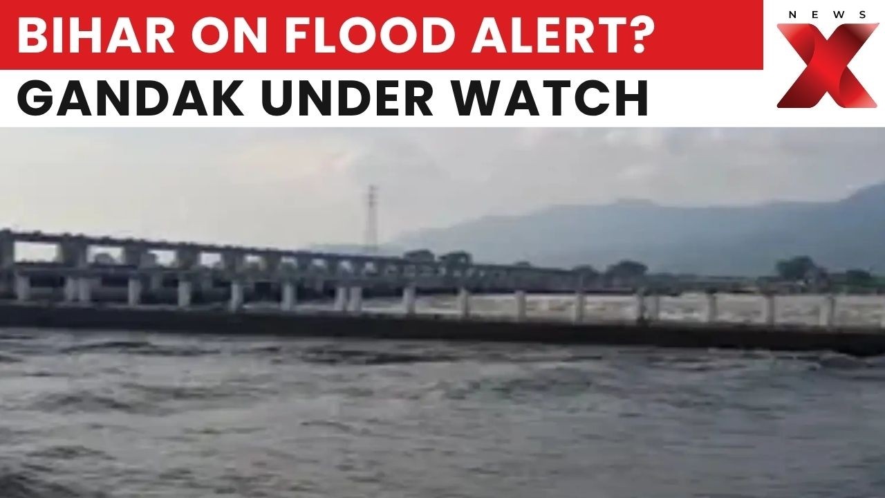 Bihar On Alert As Nepal Floods Push Gandak Water Levels Up At Valmiki Nagar | Nepal Floods