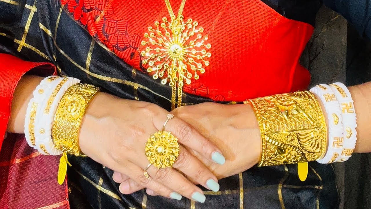 Gold polished Jewllery collection 
