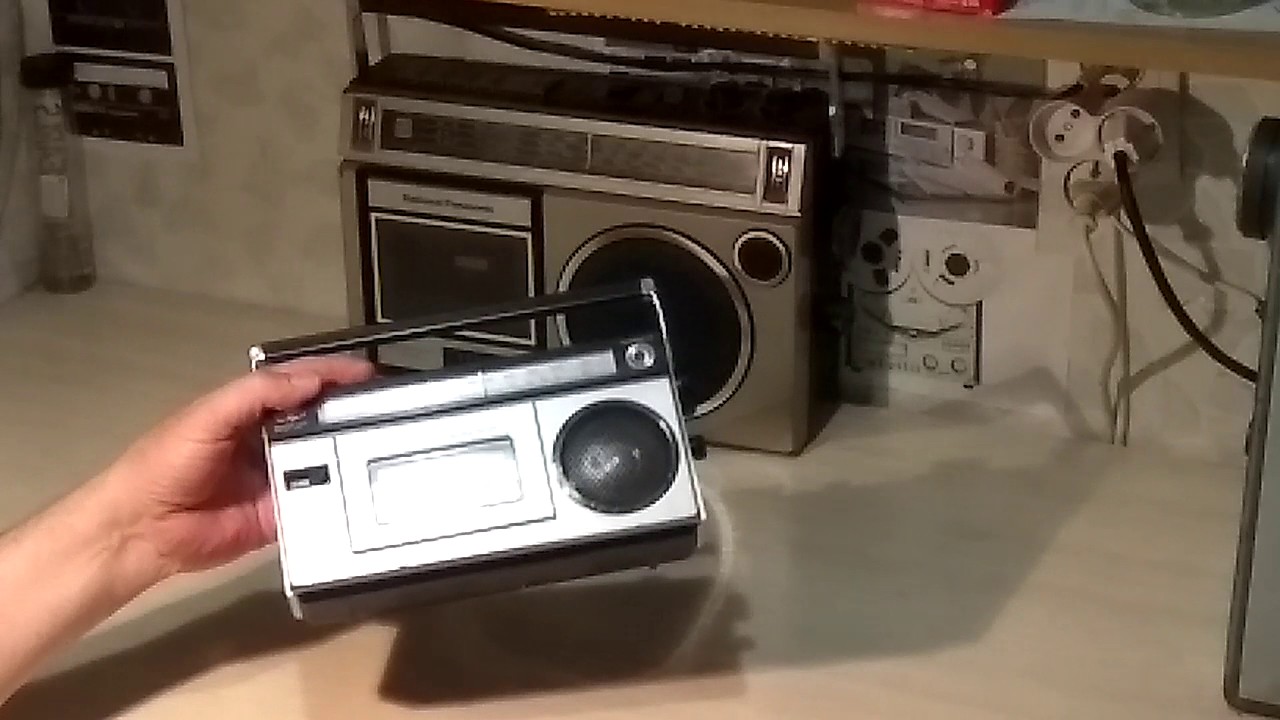 SANYO M1700AH минимагнитола