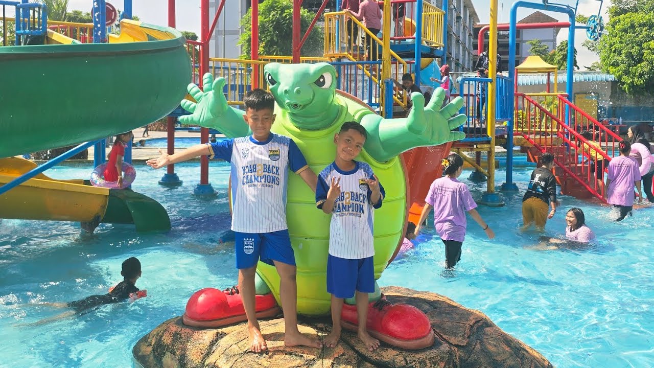 Berenang di top 100 batam