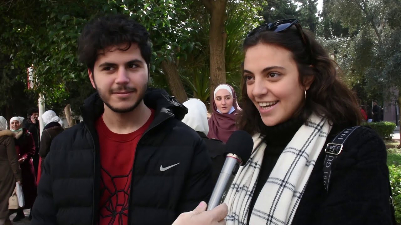 امتحانات كلية الطب البشري بكاميرا  