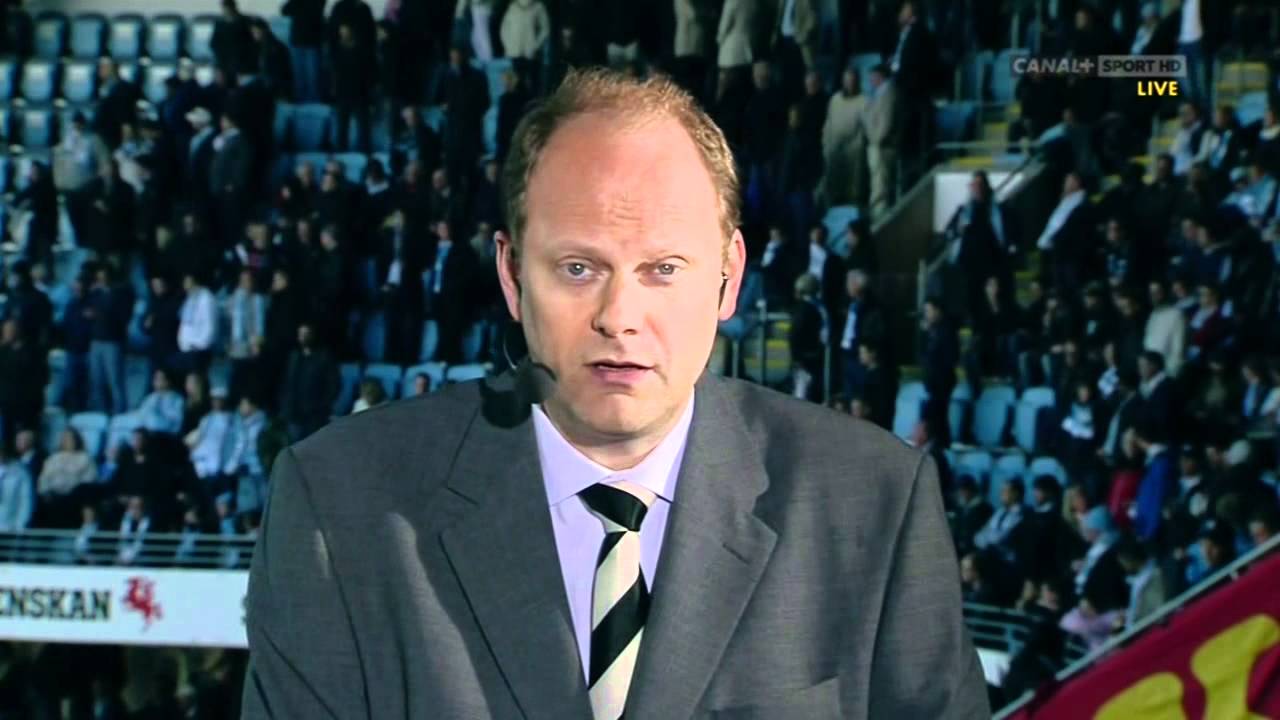 Malmö FF vs Helsingborg FF SKANDAL supporter springer in! 2011 25/5