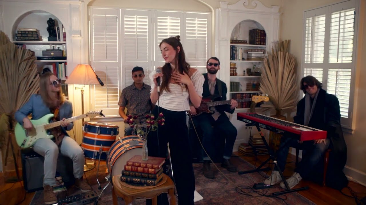 MADWOMAN - Mariposa - NPR Tiny Desk Contest Submission 2022