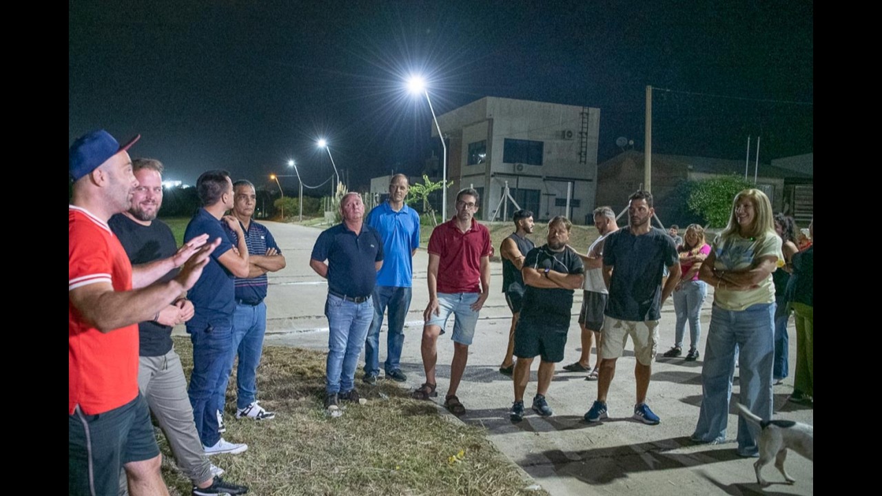 Paraná 100% LED: ya se instalaron 15.000 nuevas luminarias y el plan alcanza el 80% de avance