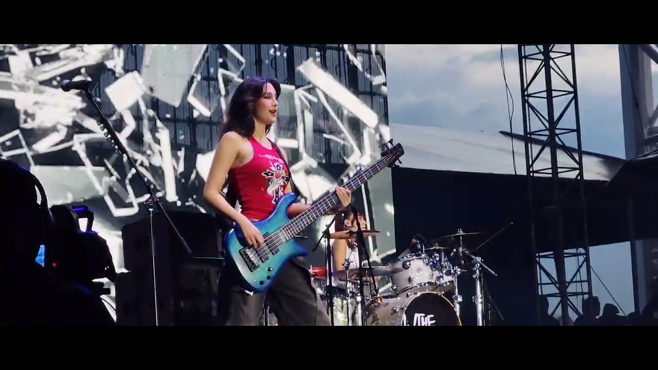 The Warning Scapism live pachuca mexico