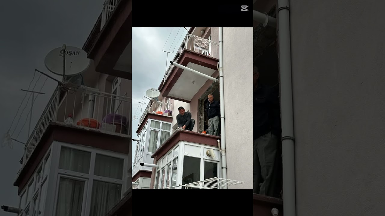 #pakpen #pimapen #inşaat #keşfet #&ouml;ne&ccedil;ıkar #balkondekorasyonu #balkonkapatma #home #cam #cambalkon