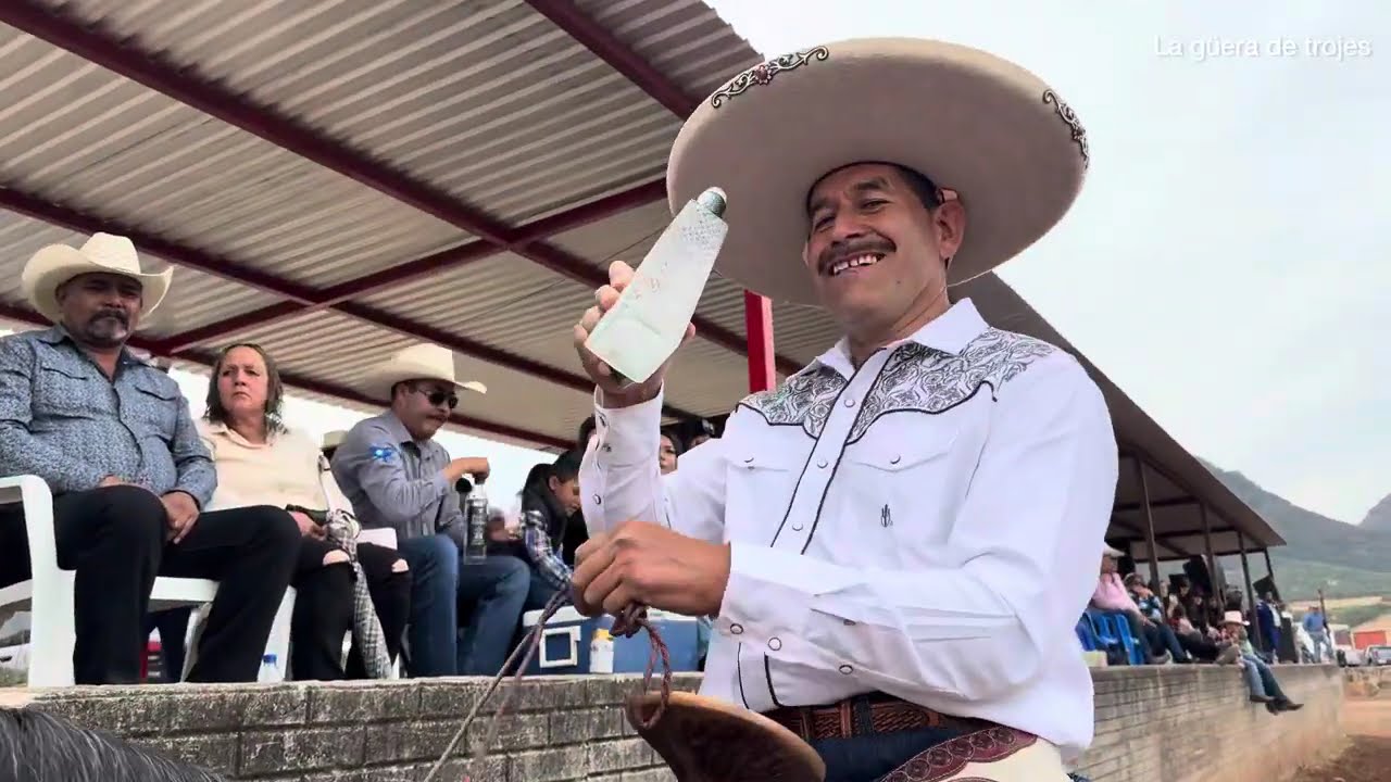 Tenzompa  rodeo familia vela 