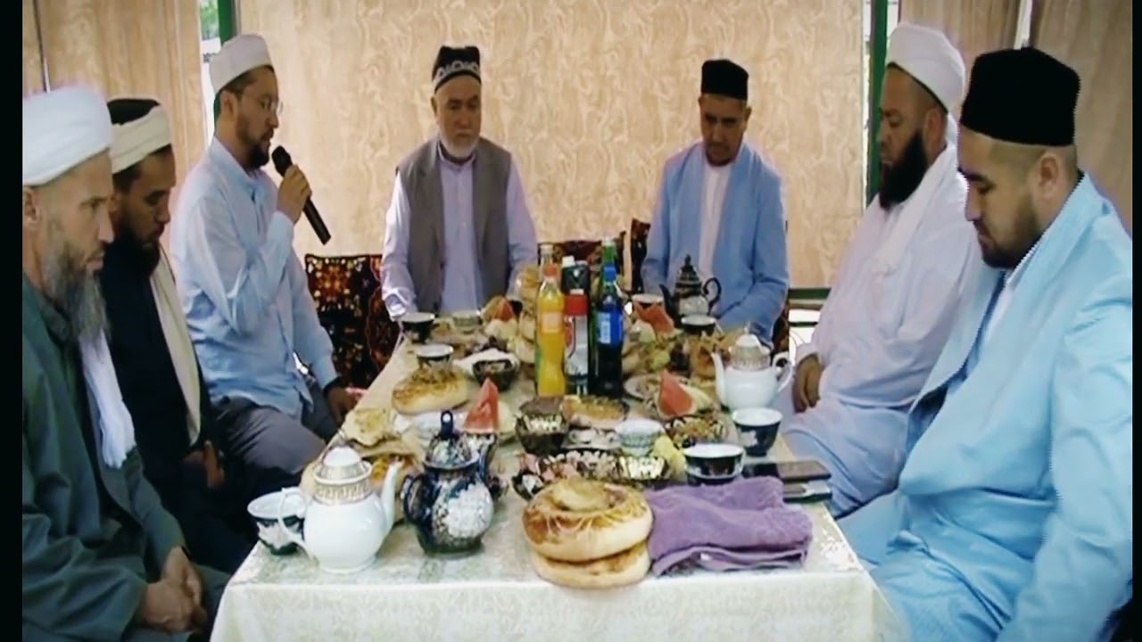 Qur'on davrasi | Goʼzal Qurʼon Tilovat Nur surasi Ahmad Rizo Qori