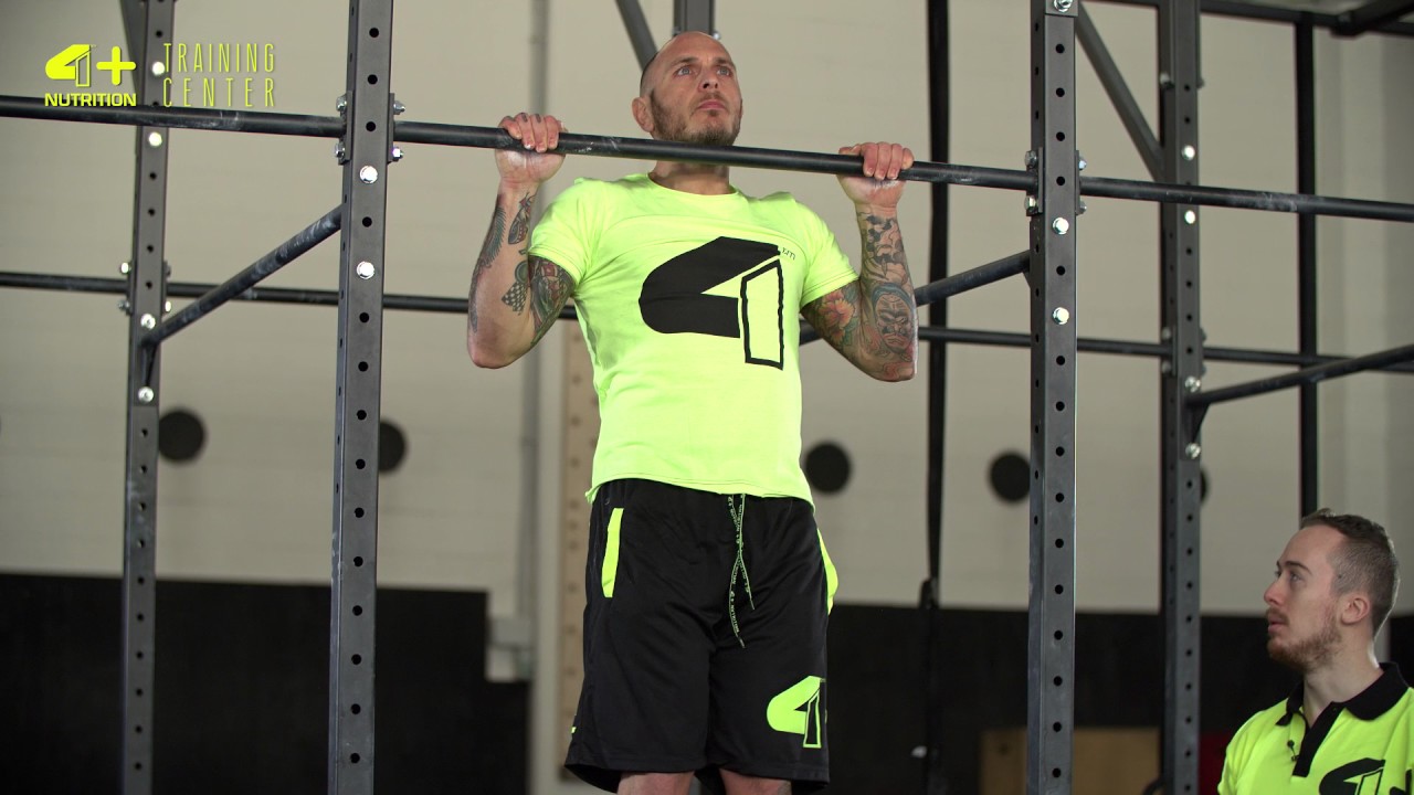 Come eseguire i Pull Up: strict, kipping o butterfly | 4+Nutrition