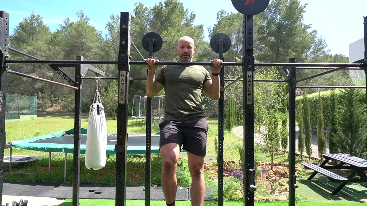 Isometric Hold Pull-up