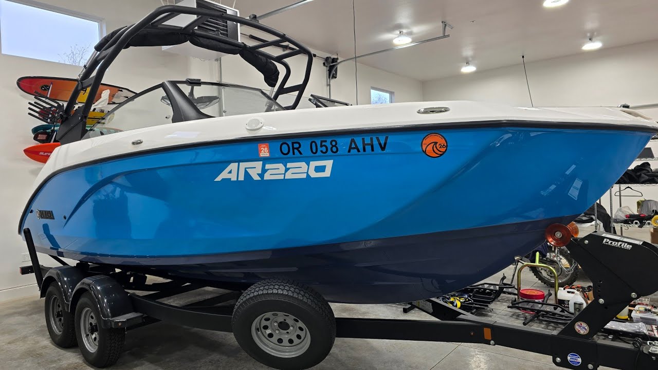 23'-25' Yamaha AR220 22' Jet Boat Engine Oil & Filter Change/Service: Easy to do!