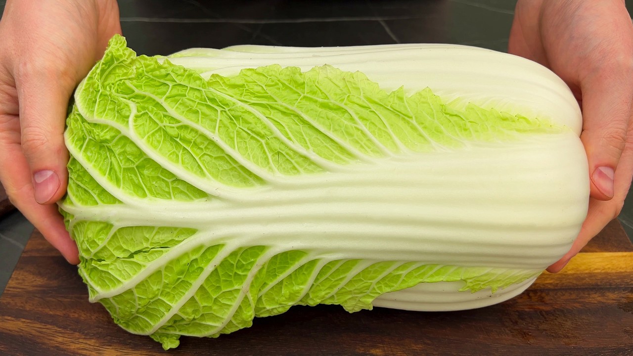 Der Chefkoch im Restaurant hat mir dieses Kohlrezept beigebracht! Es ist so lecker und einfach!