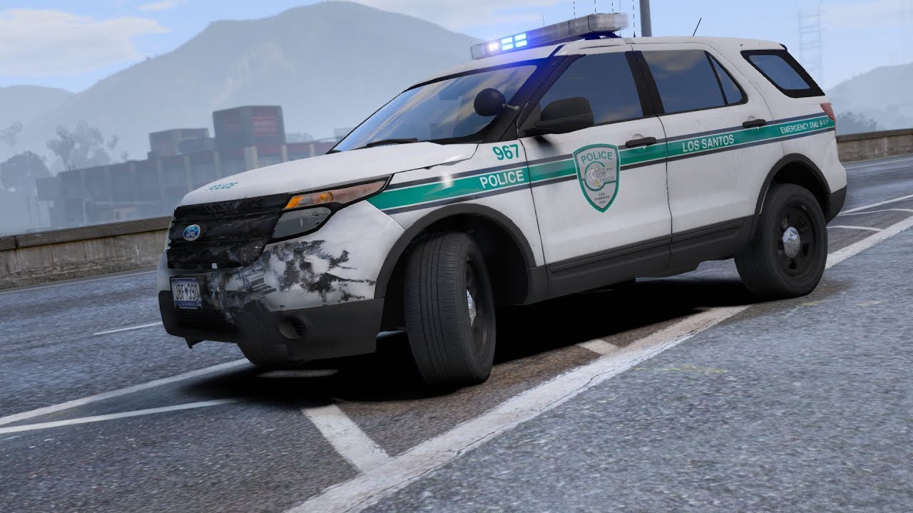 LSPDFR - День 559 - Повреждённый крейсер