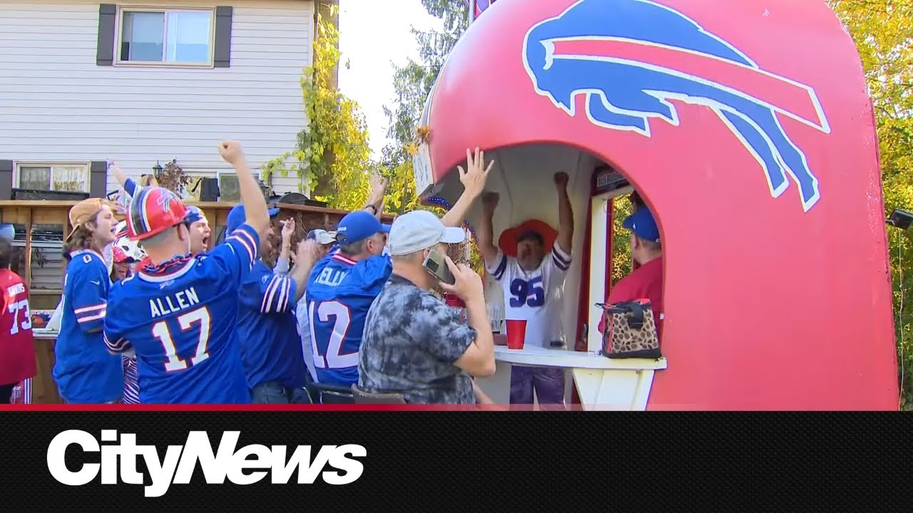 Бар в виде шлема Buffalo Bills в Кесвике привлекает фанатов со всей округи