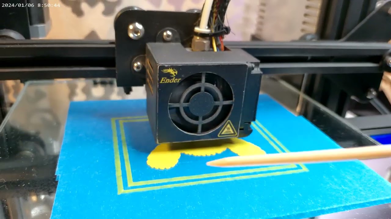 ENDER 3 Classic Printer. Knitted Teddy Bear Print