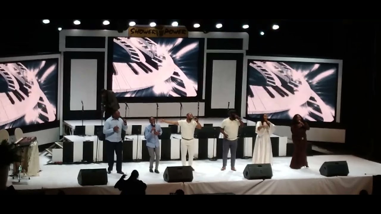 Noted Accapella - Ubonakala (Live)