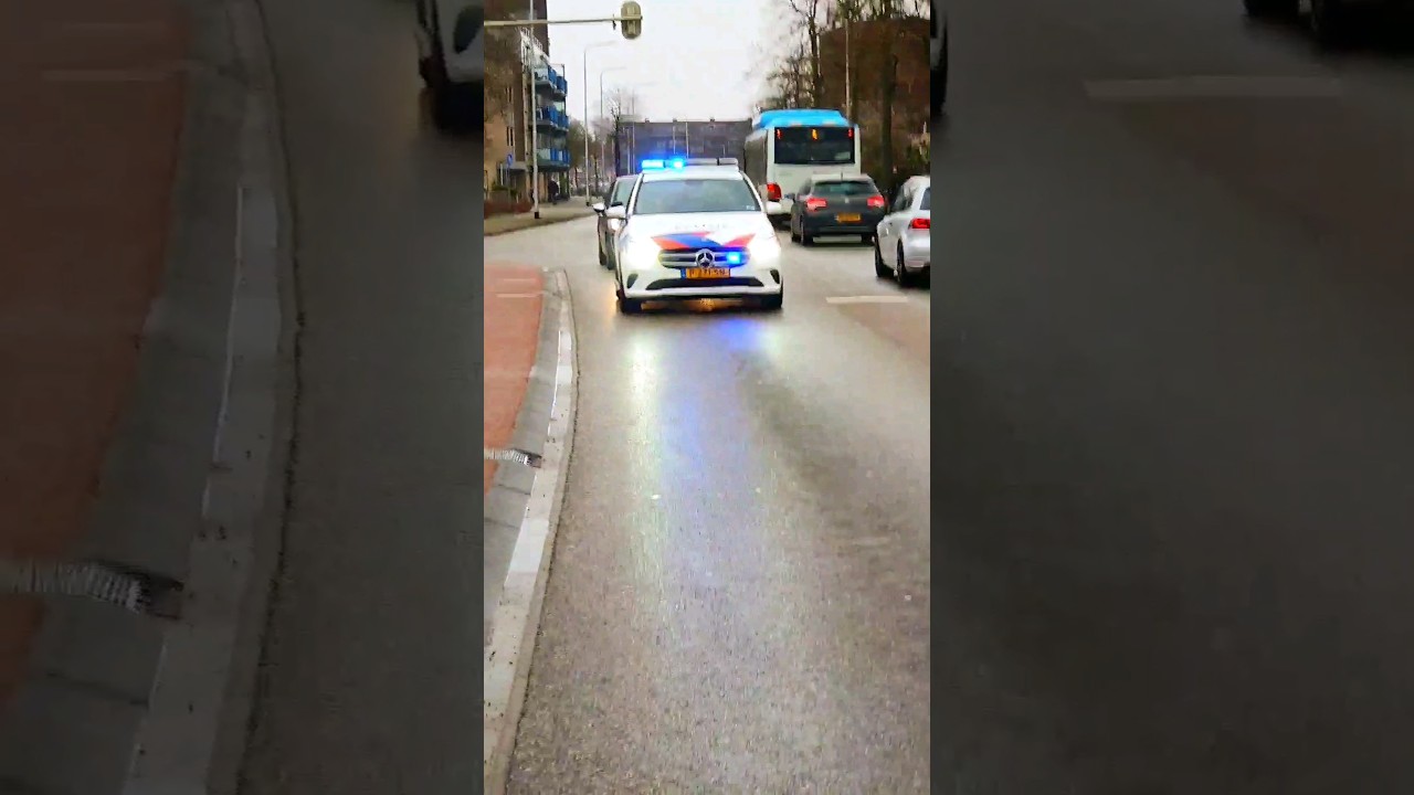 Udo de Beatboxer op straat Politie filmen