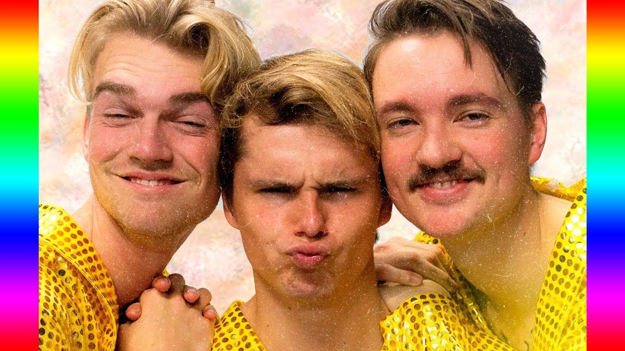 Stefan & Sean FT. Bram Krikke - Frikandel Speciaal
