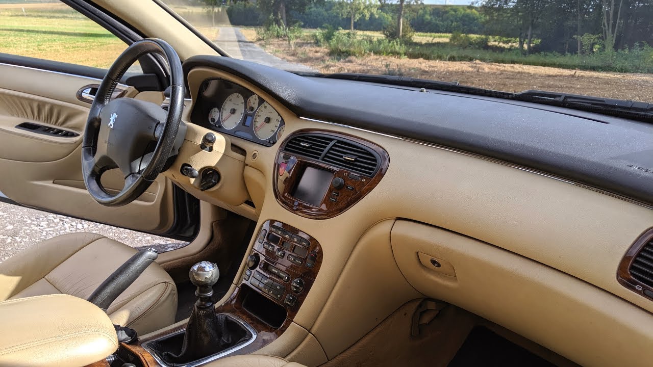 Ma Peugeot 607 2.2 HDI 136 Pack intérieur cuir beige