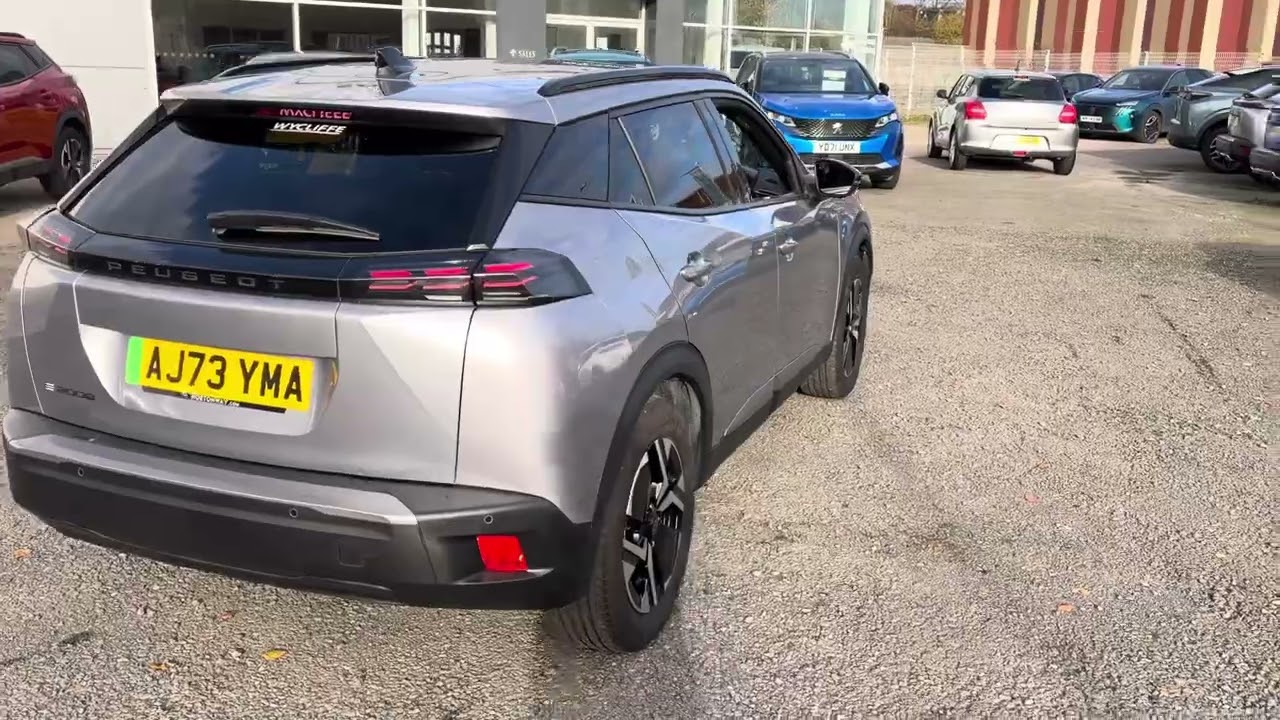 Peugeot E2008 Allure. -  AJ73YMA