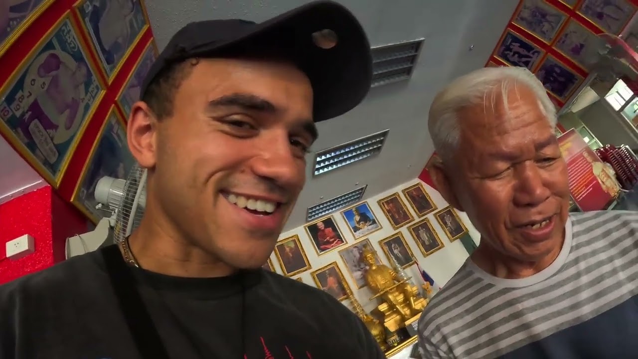 В поисках журналов Золотой Эры Муай Тай (VLOG)