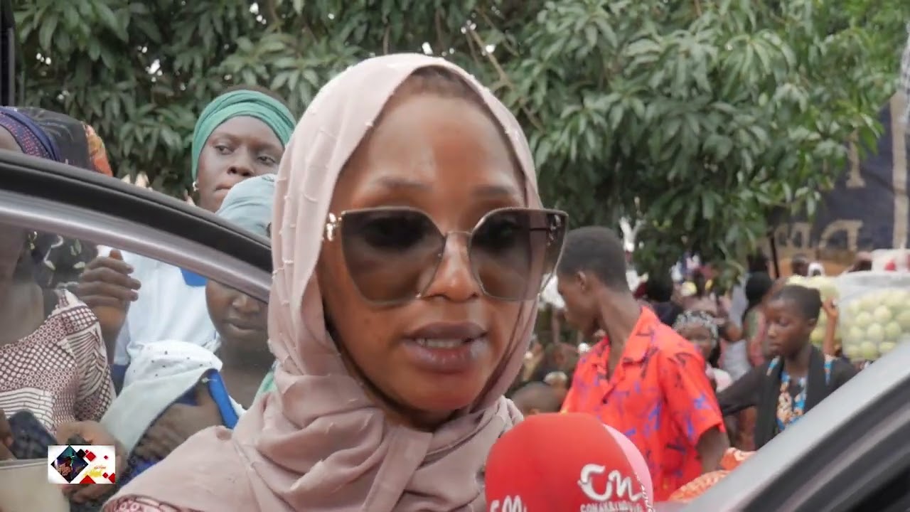 Conakry Nouvelles ARRIVEE MAMAN DJELIKABA BINTOU DE LA MECQUE 2