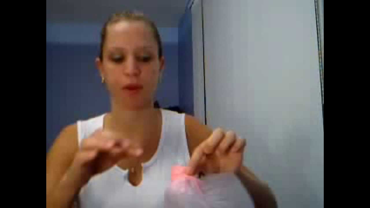 Blue Eyed Bubble Gum Girl 4