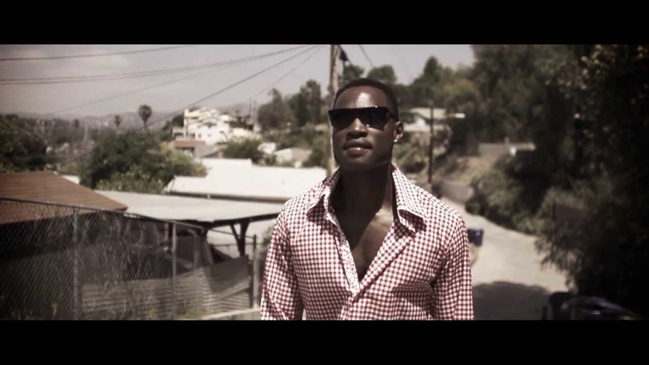 Azzido da Bass & Kai Schwarz feat. Don L. Castor - Don't Walk Away (Official Video)