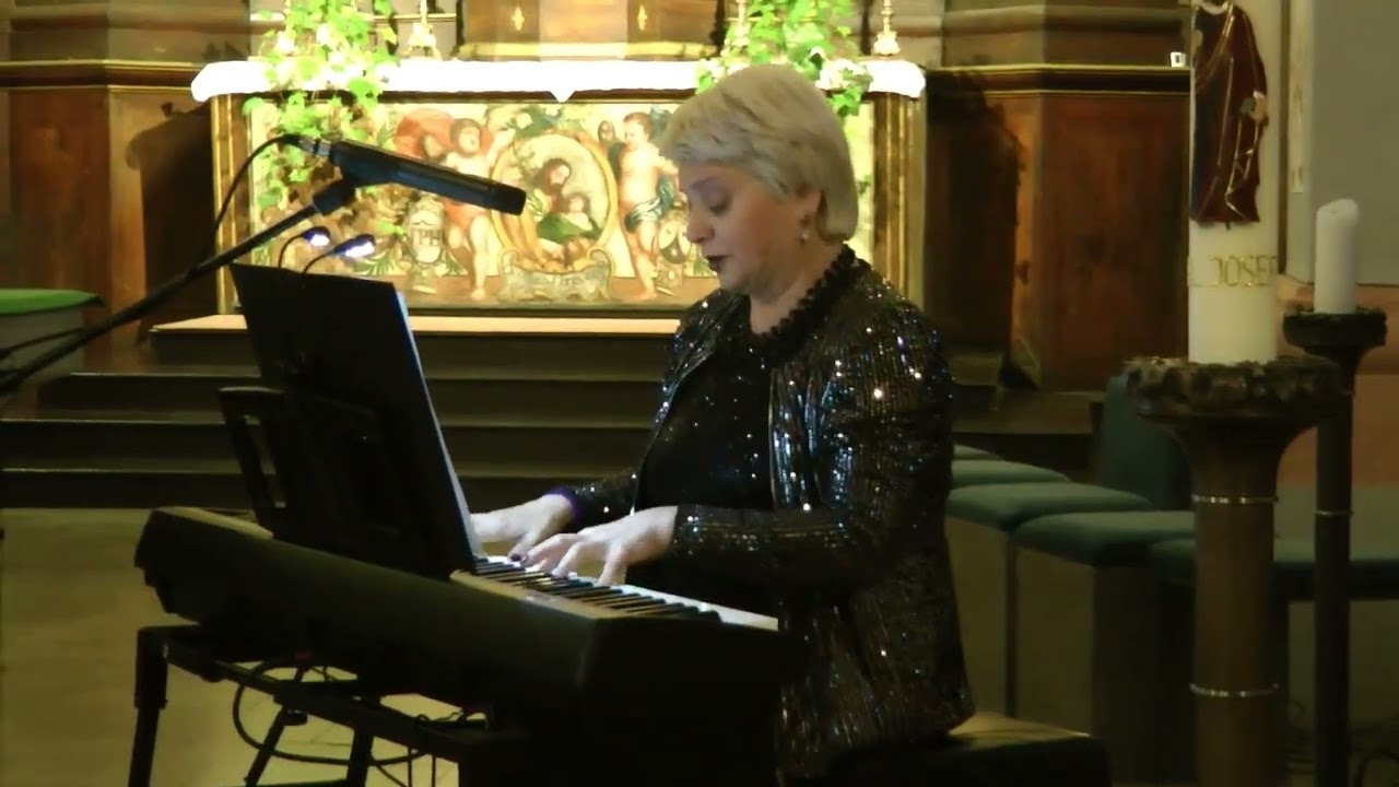 Ave Maria, Giulio Caccini, Svetlana Kushnerova, Mezzosopran & Klavier