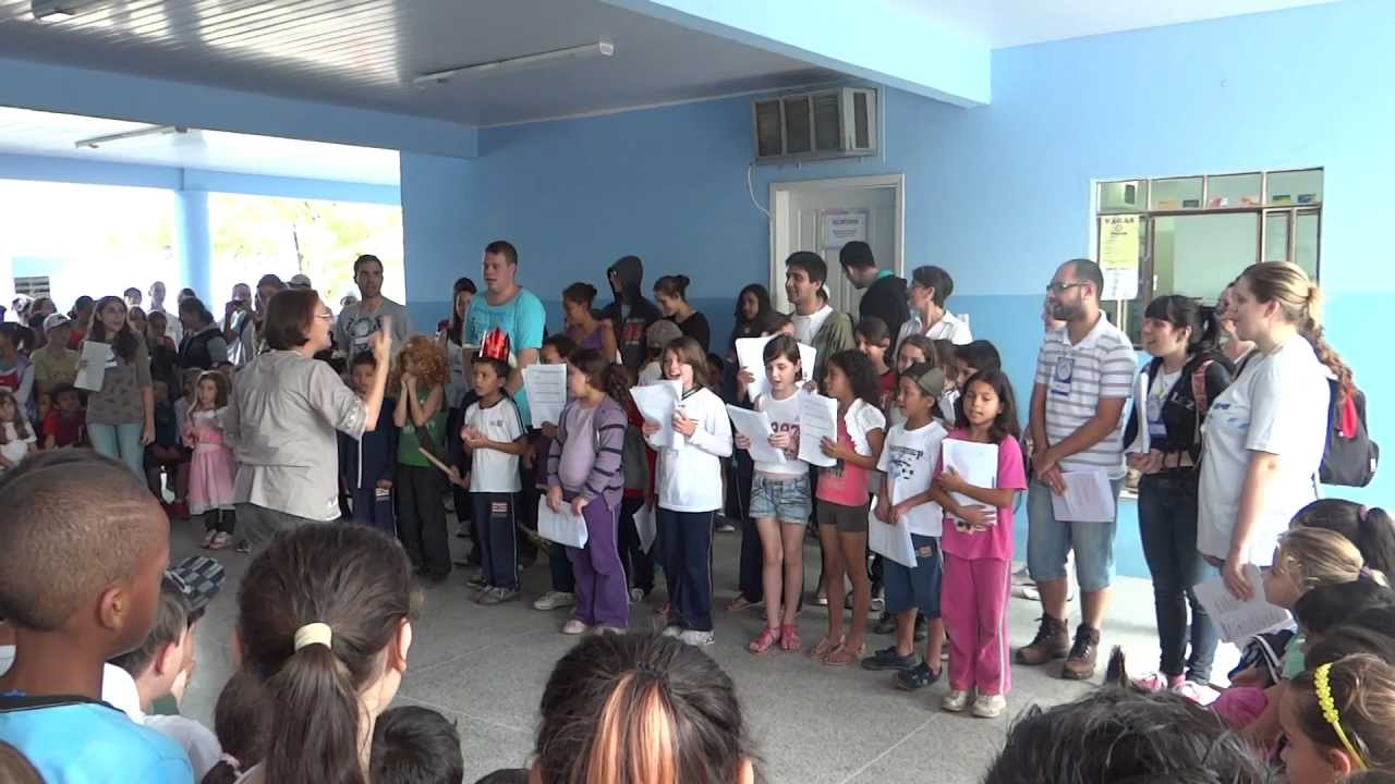 Homenagem Cívica - EBM Alice Thiele - Apresentação do Mais Educação