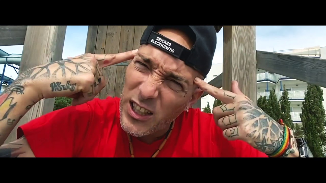 Kinky bwoy - Tus ojos. (3&ordm; Tema de Cuarentena)(Prod Roskillah)