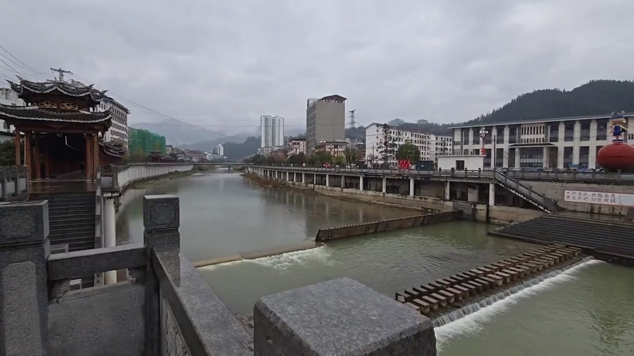🇨🇳 short stream at guizhou small town. China IRL