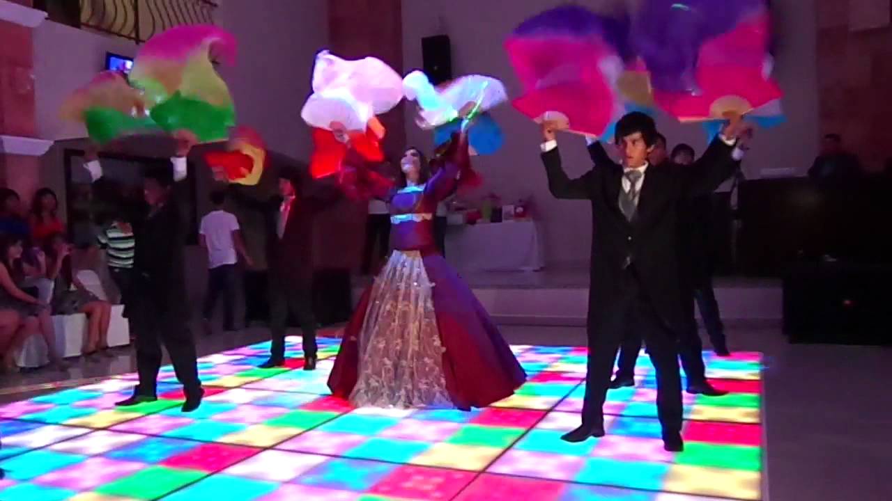 Vals XV Presentación Paola (abanicos seda)