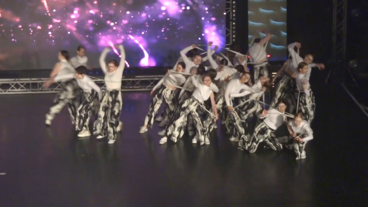 ALL STYLE UNIT - HURRYKÁN (BEST DANCE GROUP-Taneční skupina roku 2018-finále 1.6.2018)