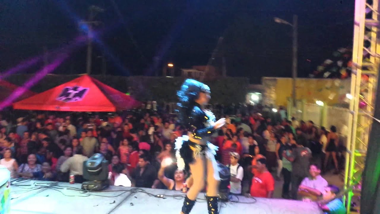 Hugo ruiz en Minatitlan 2015 -  Super Popurri