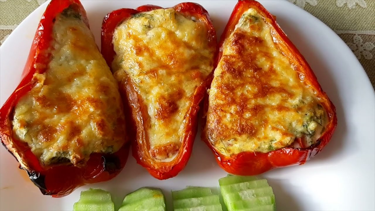 Пълнени чушки със сирене  /  Stuffed peppers with cheese