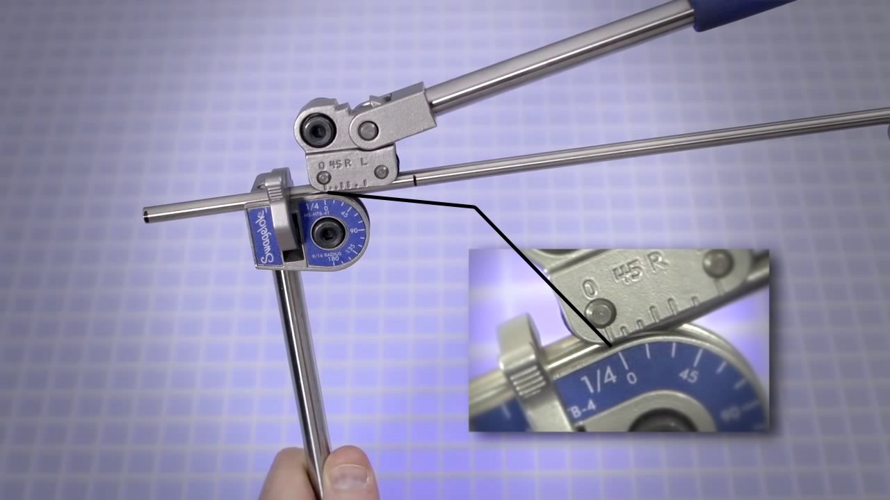 Usando um Dobrador de Tubos Manual