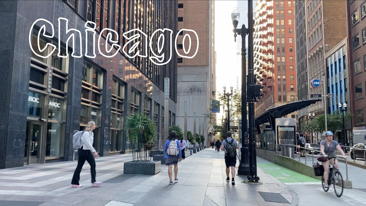 Downtown Chicago in Early Sept. 2025: A Rush-Hour Walk