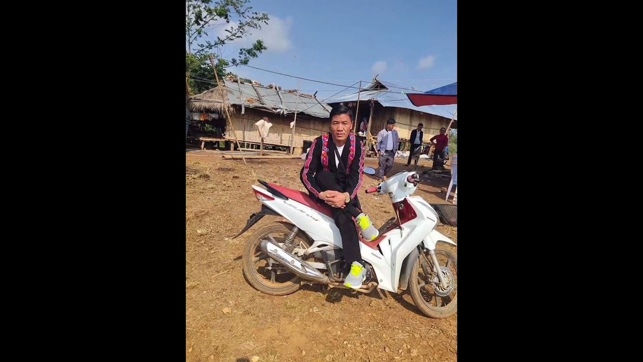 เพลง อาข่าแบบโบราณ  (A Kha Old Sond)