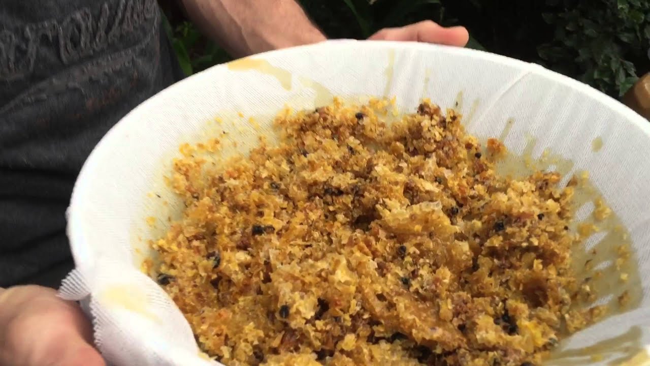 Raw honey filtration and bottling