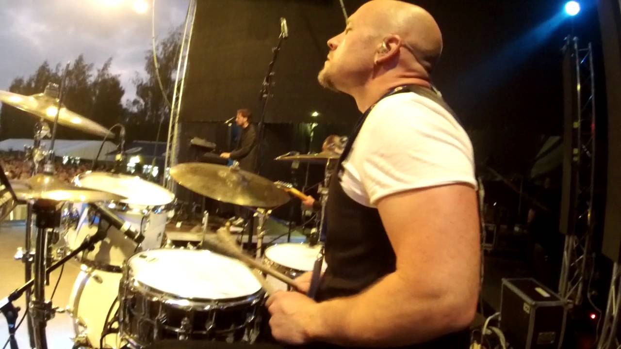 Jari Sillanpää Muuri / drum cam Harri Lehtonen