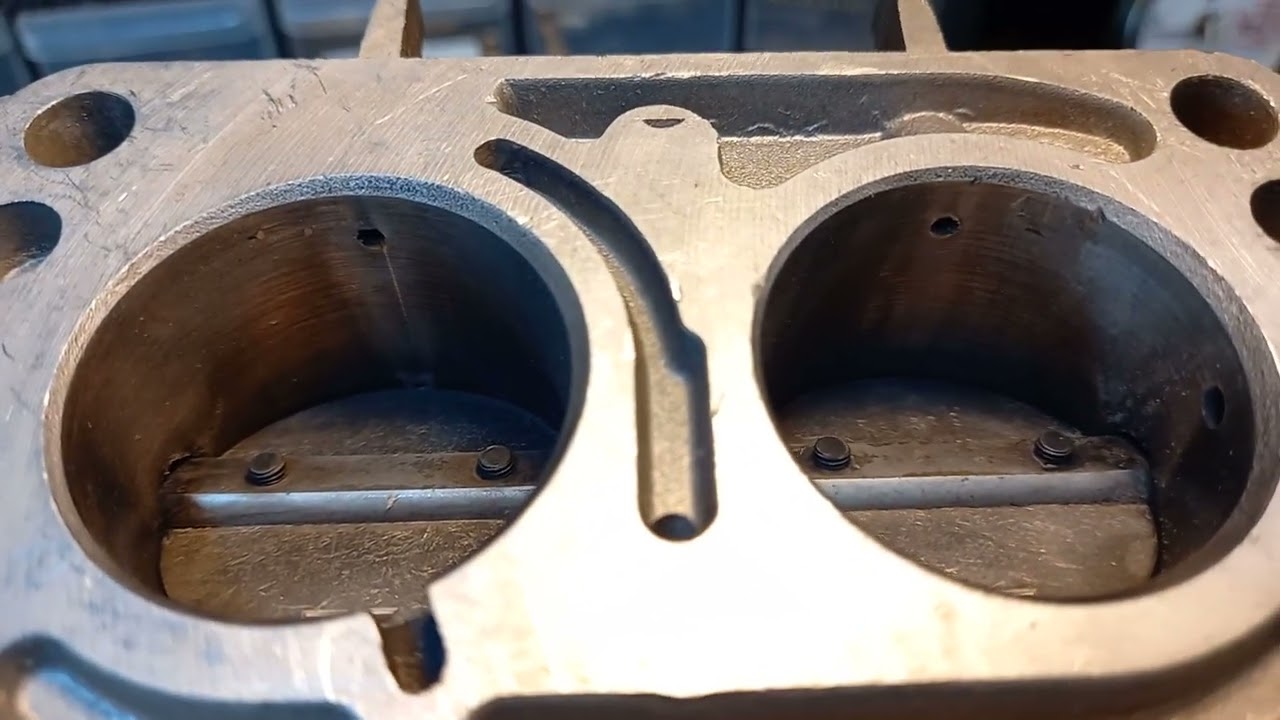 Экономичный карбюратор тот где нормальный корпус и заслонки