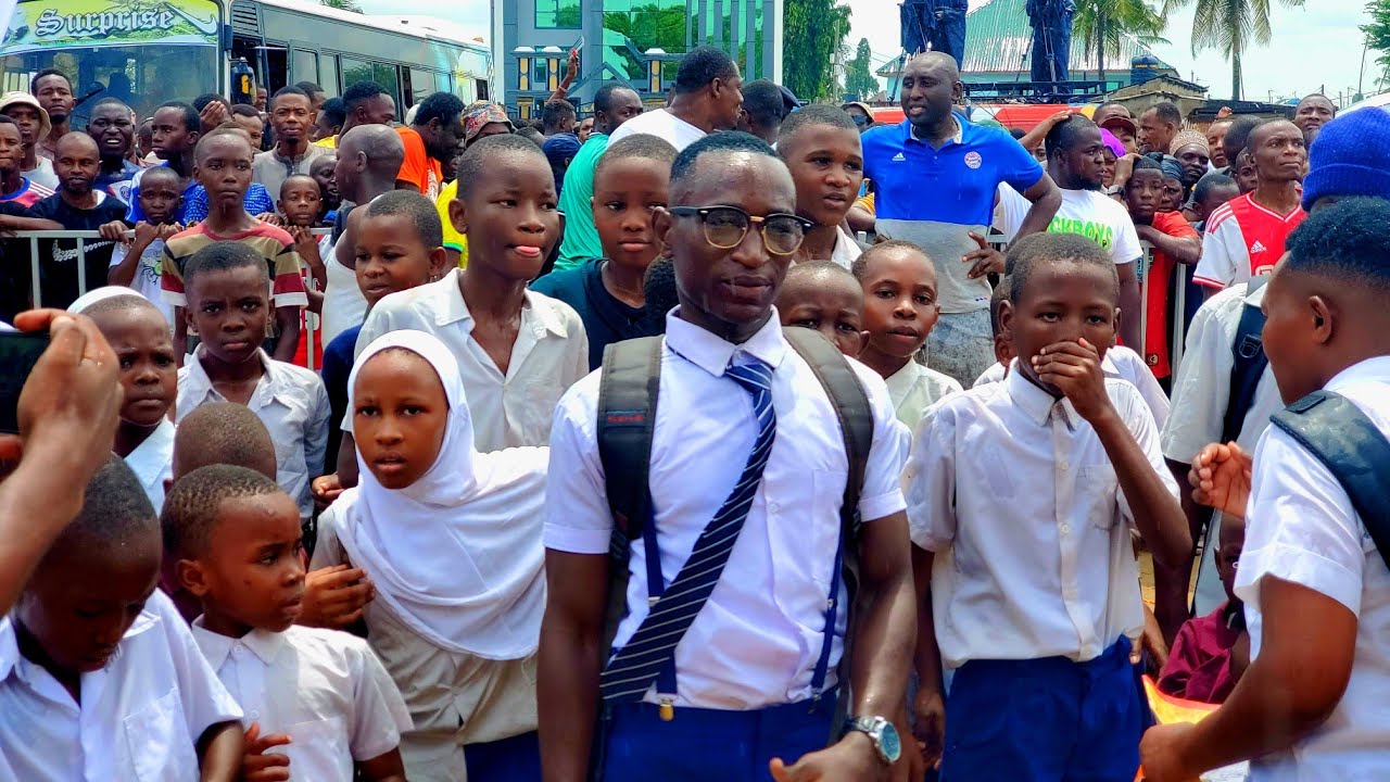 UTAPENDA OSCAR RICHARD AVUNJA REKODI,ATINGA NA SARE ZA SHULE YA MSINGI KATIKA KUPIMA UZITO.