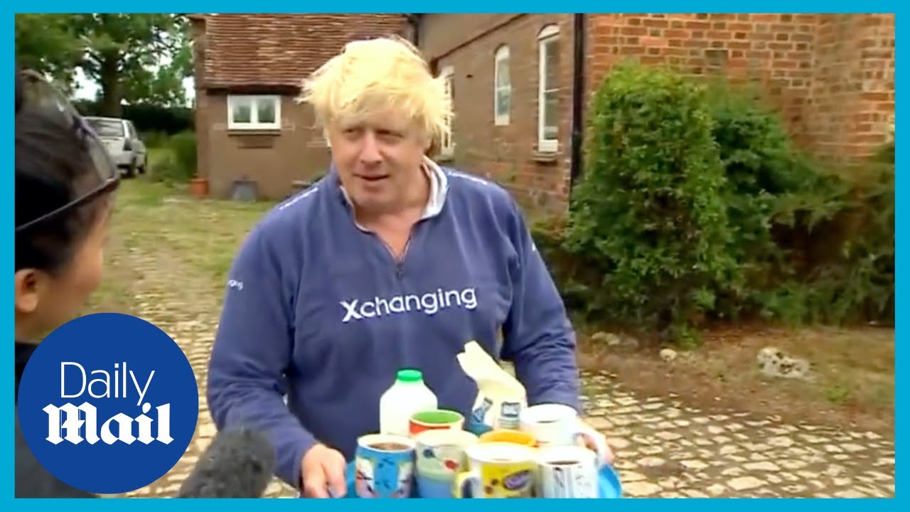 Boris Johnson dodges questions by offering tea | 2018 moment